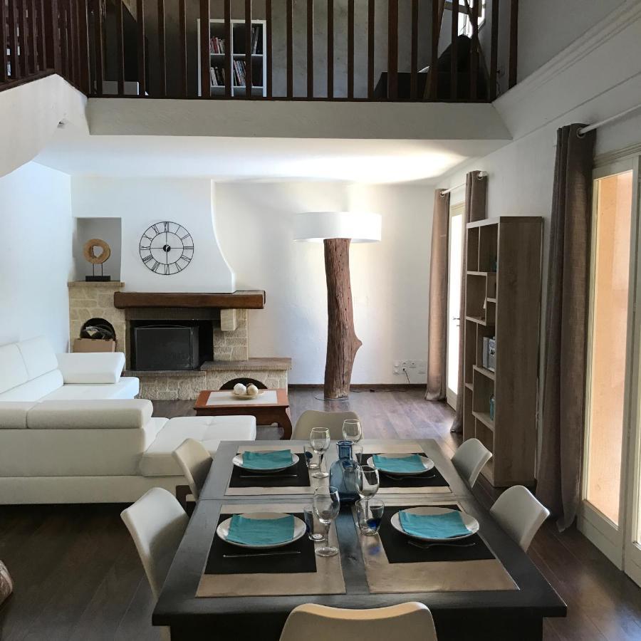 Villa Sur La Cote D'Azur Avec Piscine Ла-Коль-сюр-Лу Экстерьер фото